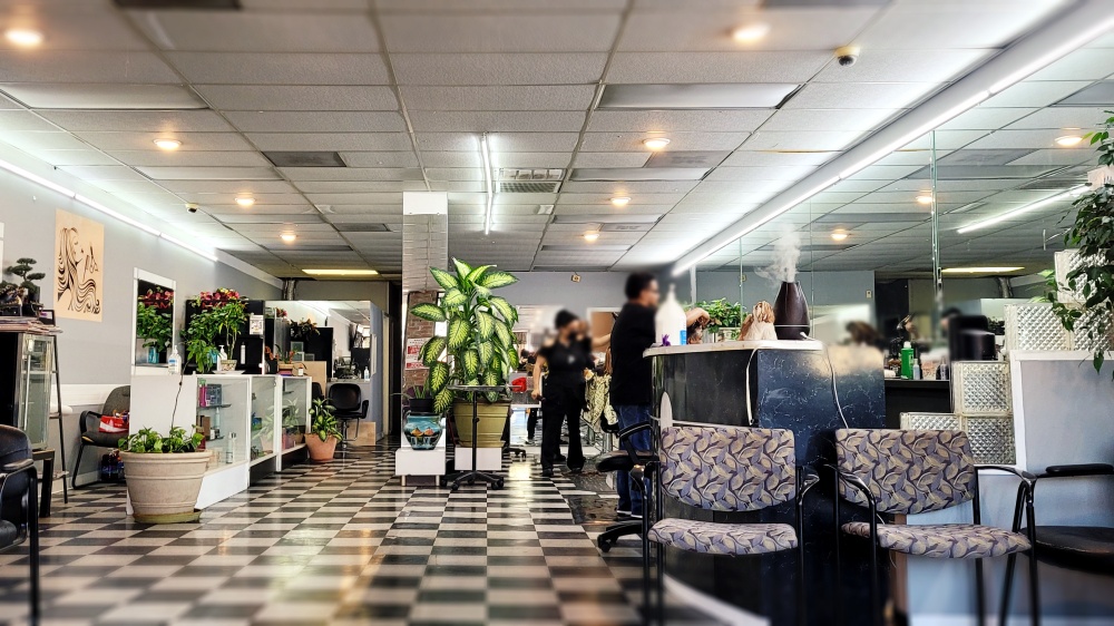 Elvia's Beauty Salon view 3
