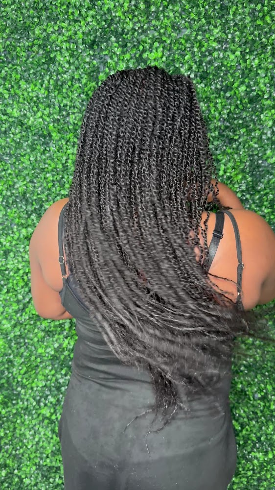 Nice hair Braiding salon view 3