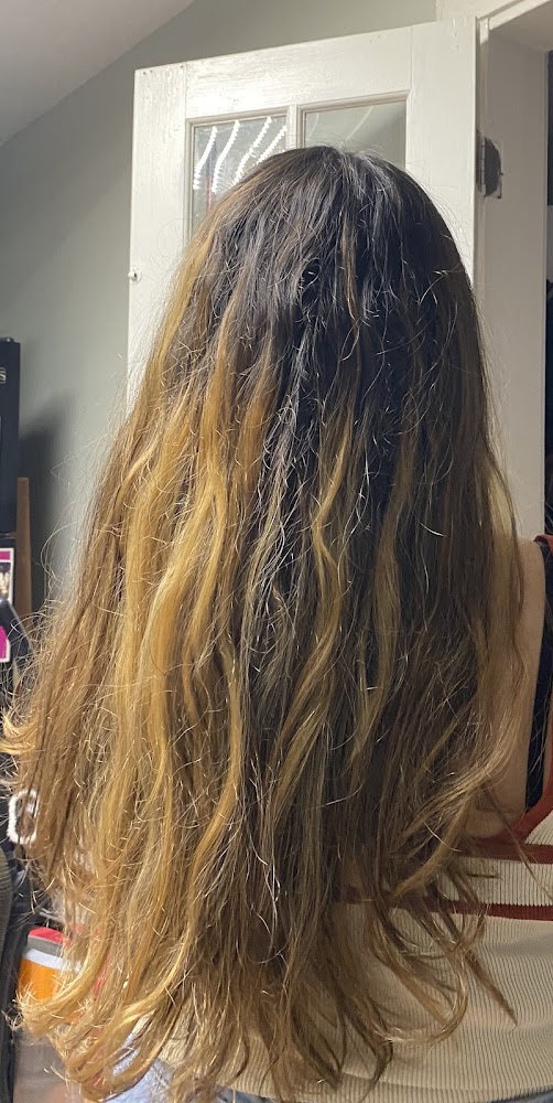 White A Salon view 5