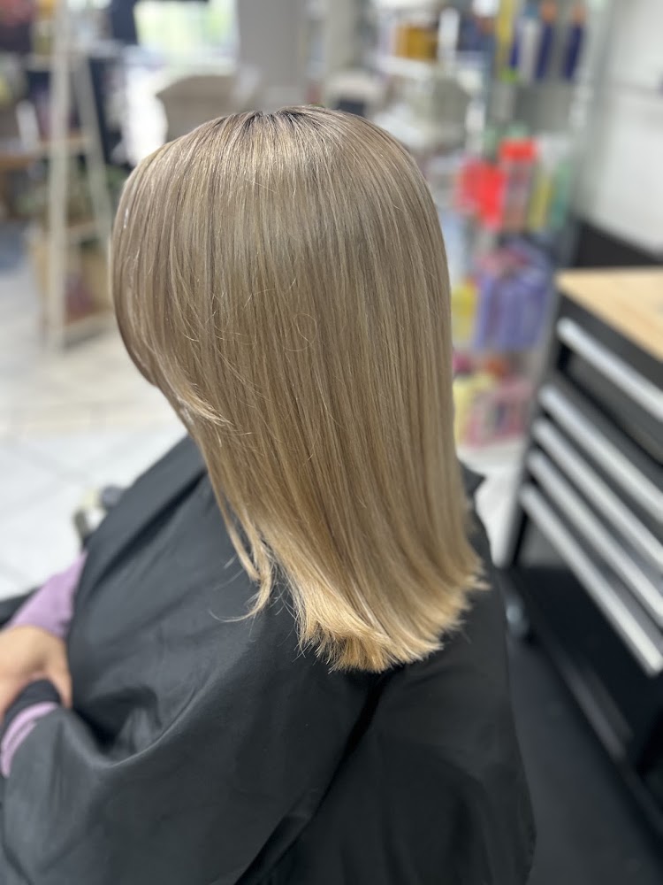 Estetica Super Kuts view 2