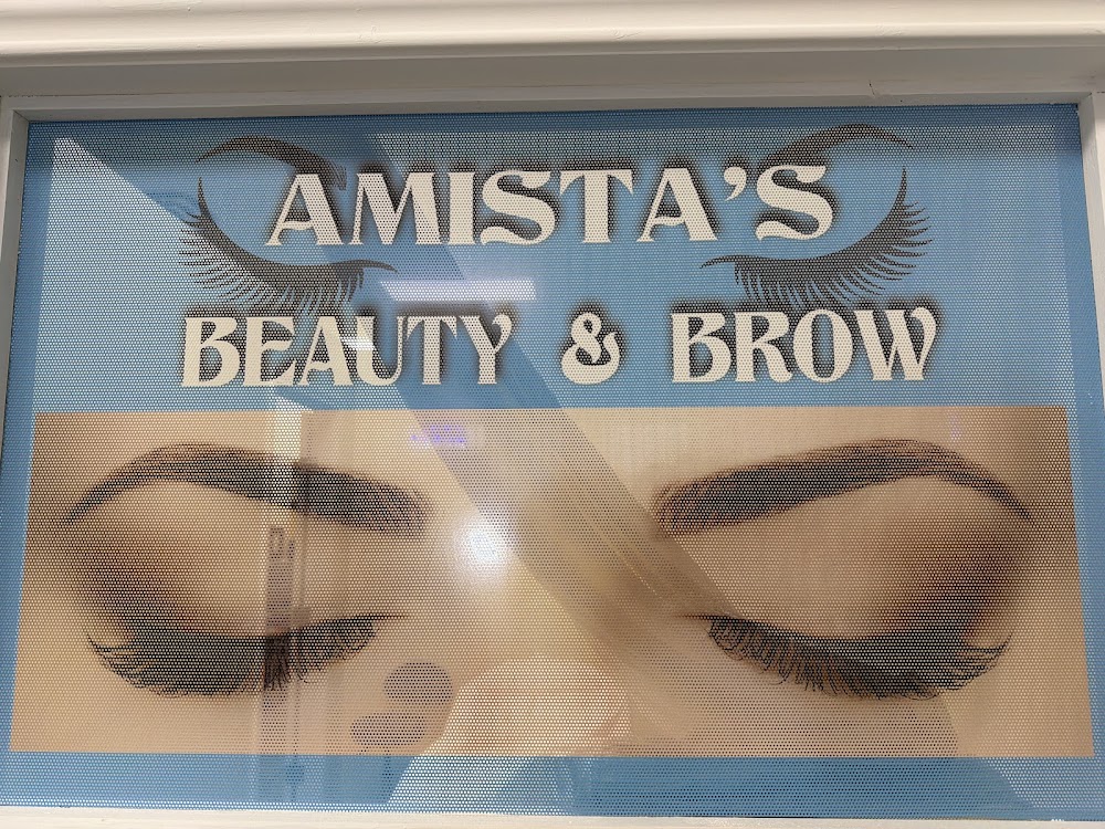 AMISTA'S BEAUTY & BROW view 2