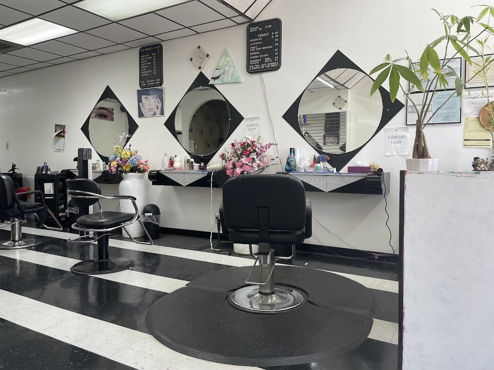Lina’s Beauty Salon view 4