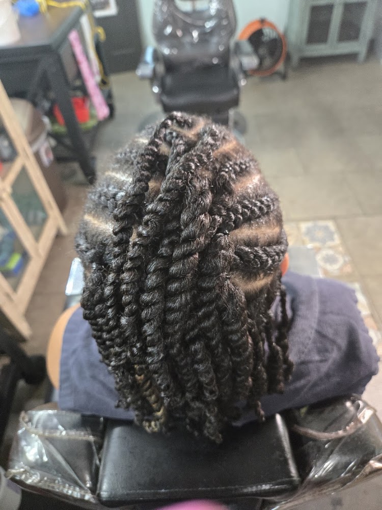 Trendz by Tammy Hair Salon view 3