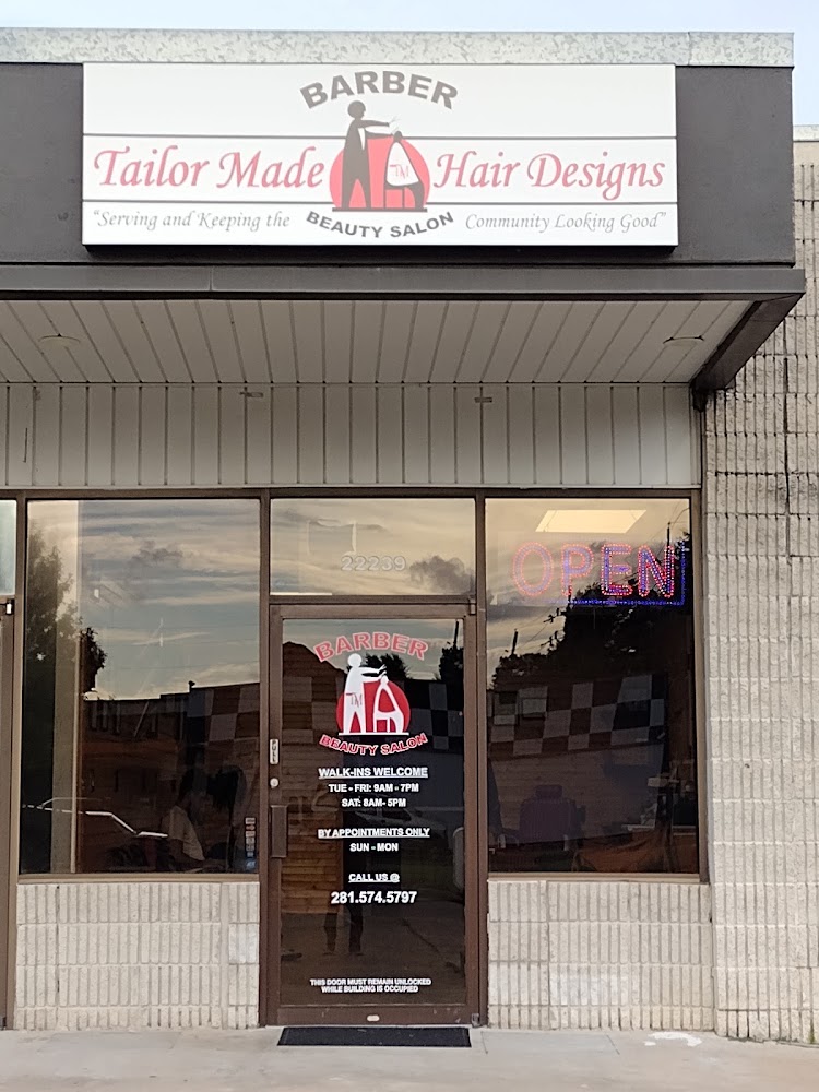 La Dama Hair Salon view 4