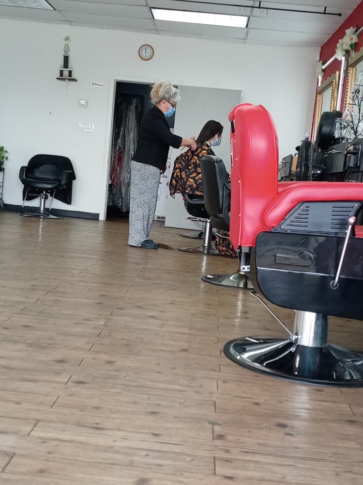 Latino M&G Hair Salon primary photo