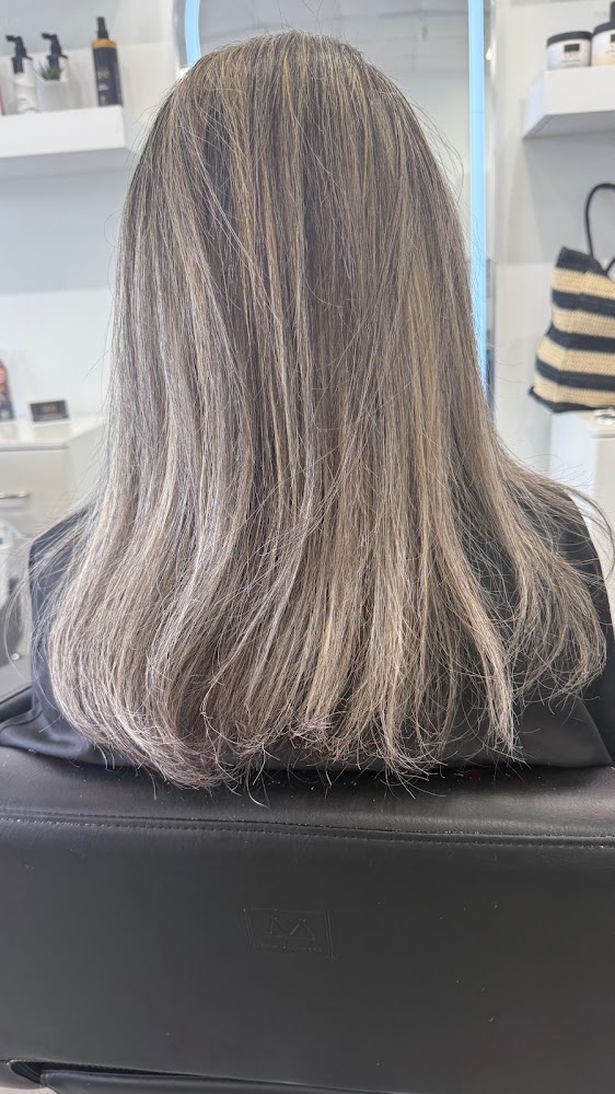 OziMari Beauty Salon view 2