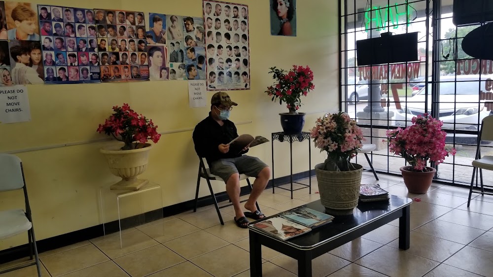Hanna Salon primary photo