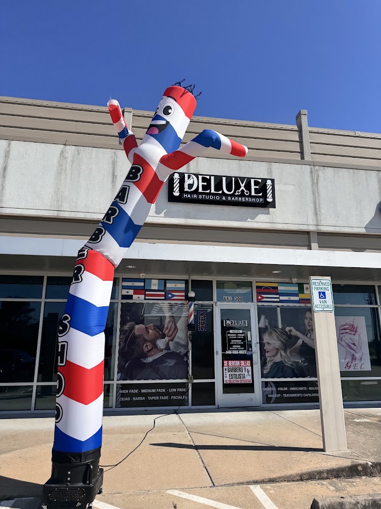 Deluxe Hair studio and Barbershop view 3