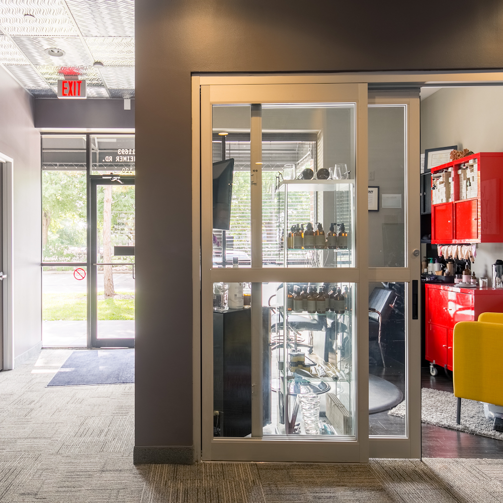 Image Salon Studios at Houston view 3