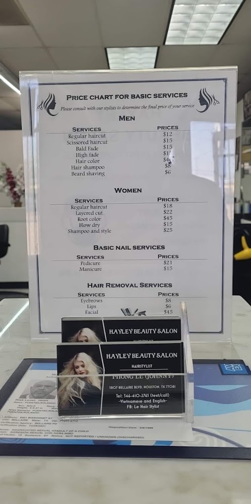 Hayley Beauty Salon by Johnny Le view 4