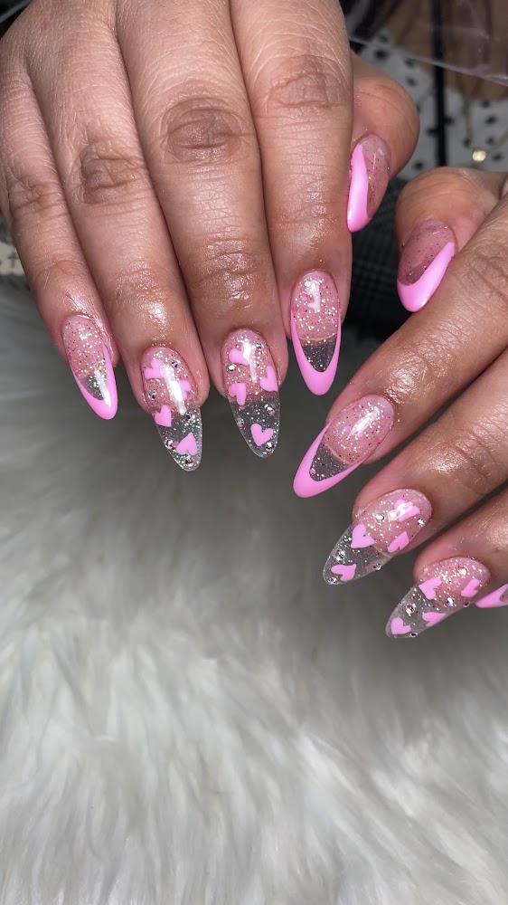 LM Nails Studio & Spa view 3