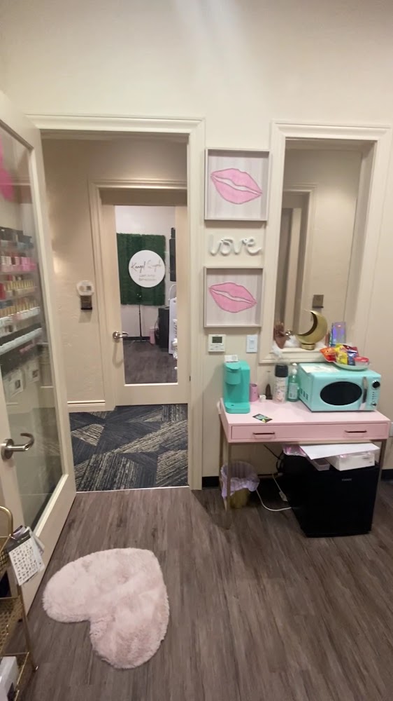 Phenix Salon Suites Memorial City view 5