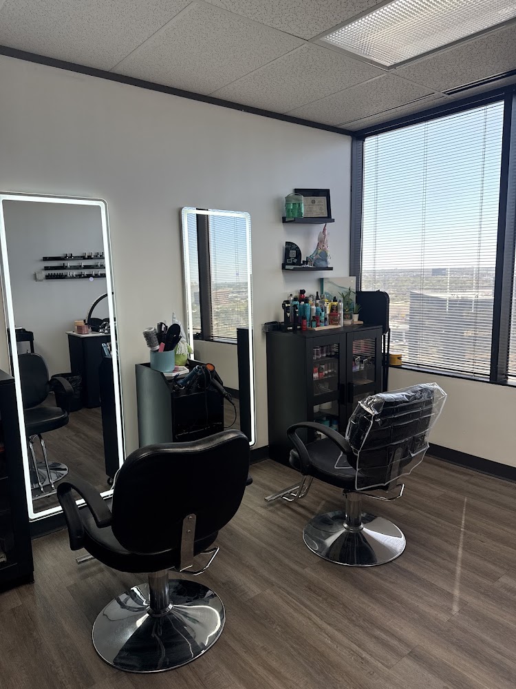 Karla Styles Beauty Bar view 3