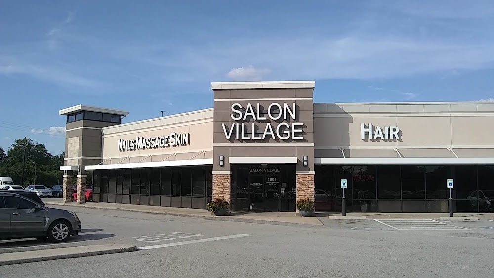Salon Village view 4