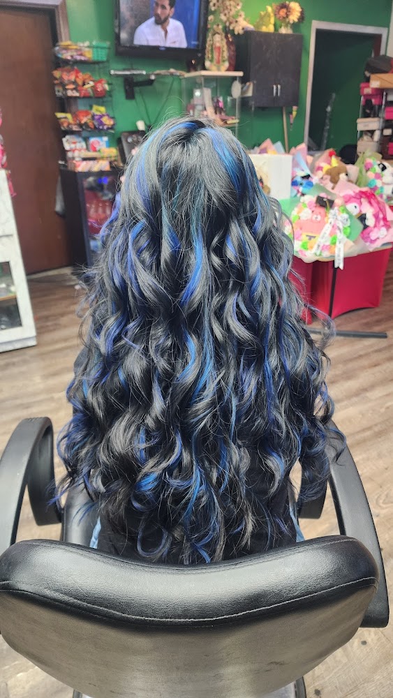 Nena's Hair Studio view 2