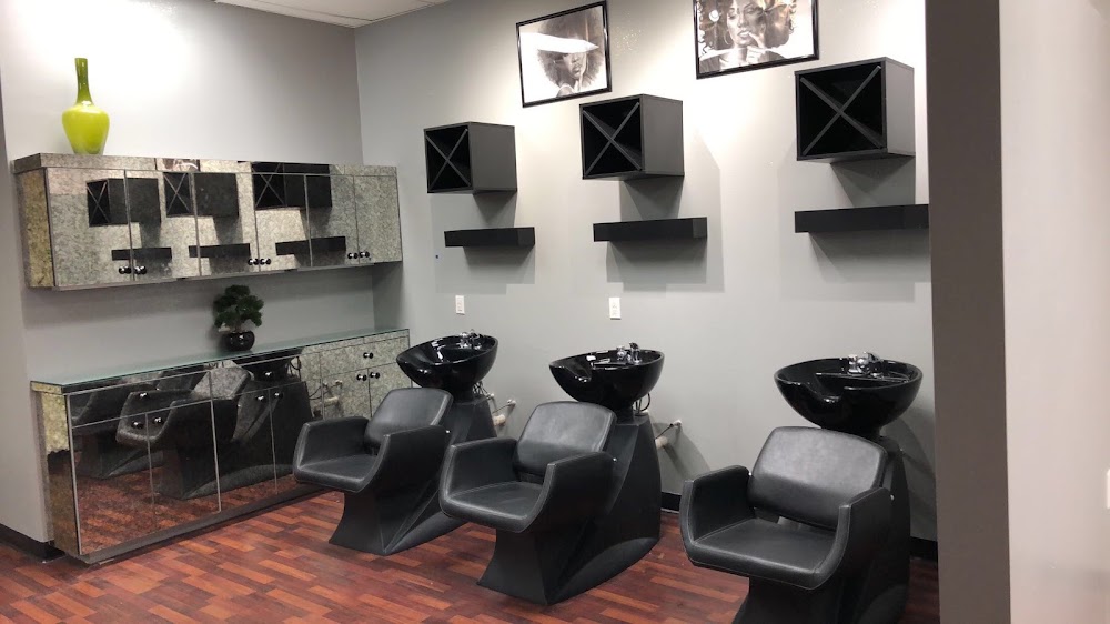 Shear Glow Beauty Studio view 3