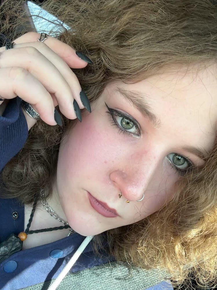 Planet Curls view 3