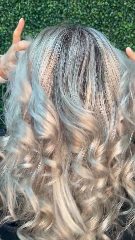 Sandy's Beauty salon view 4