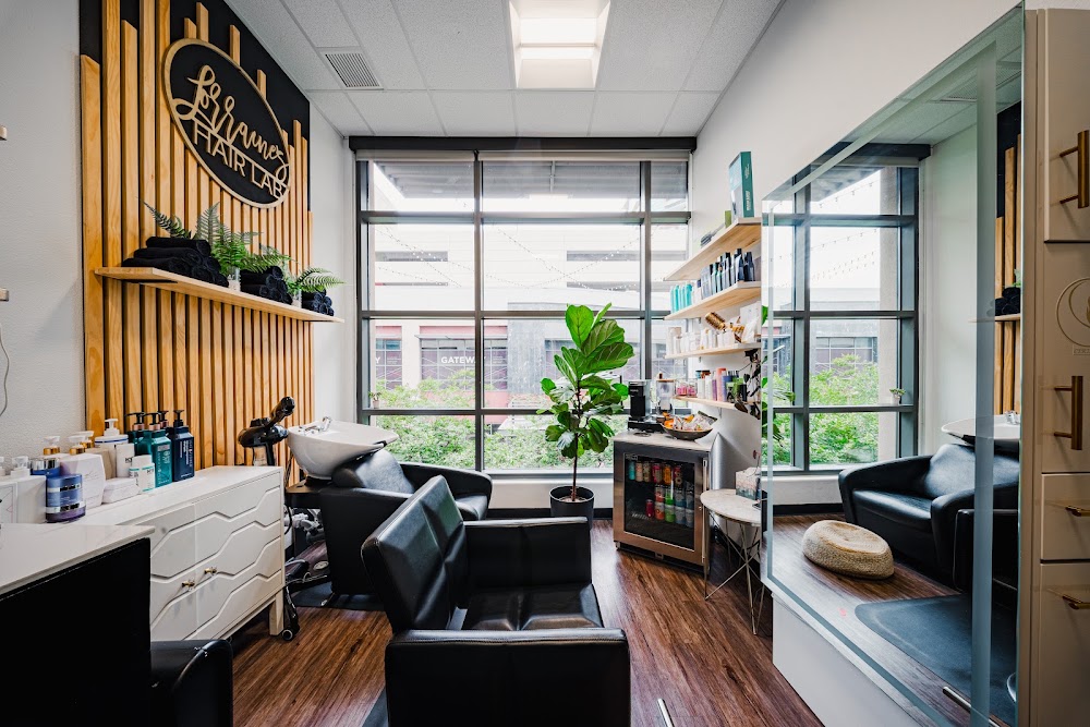 Lorraines Hair Lab view 3