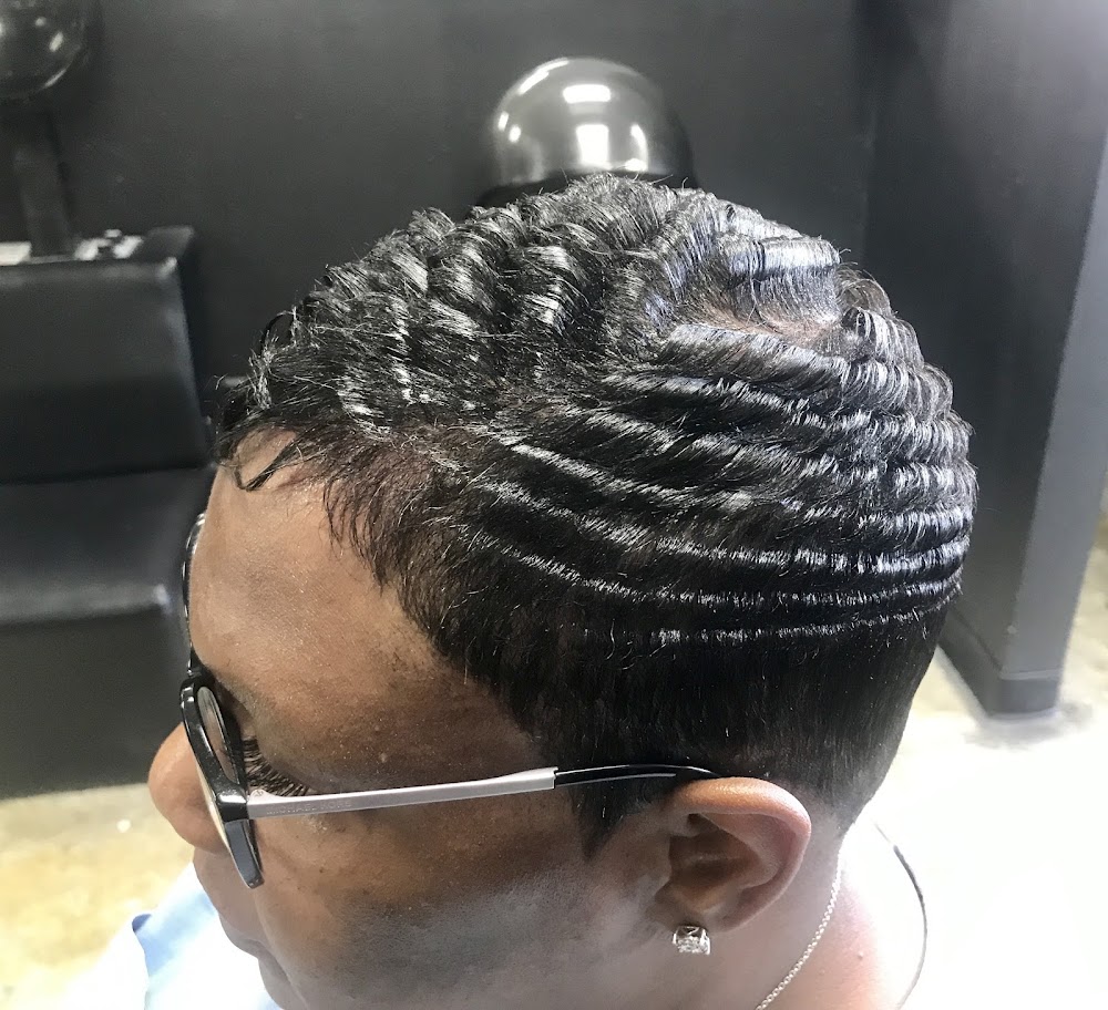 Q Harris Salon view 3