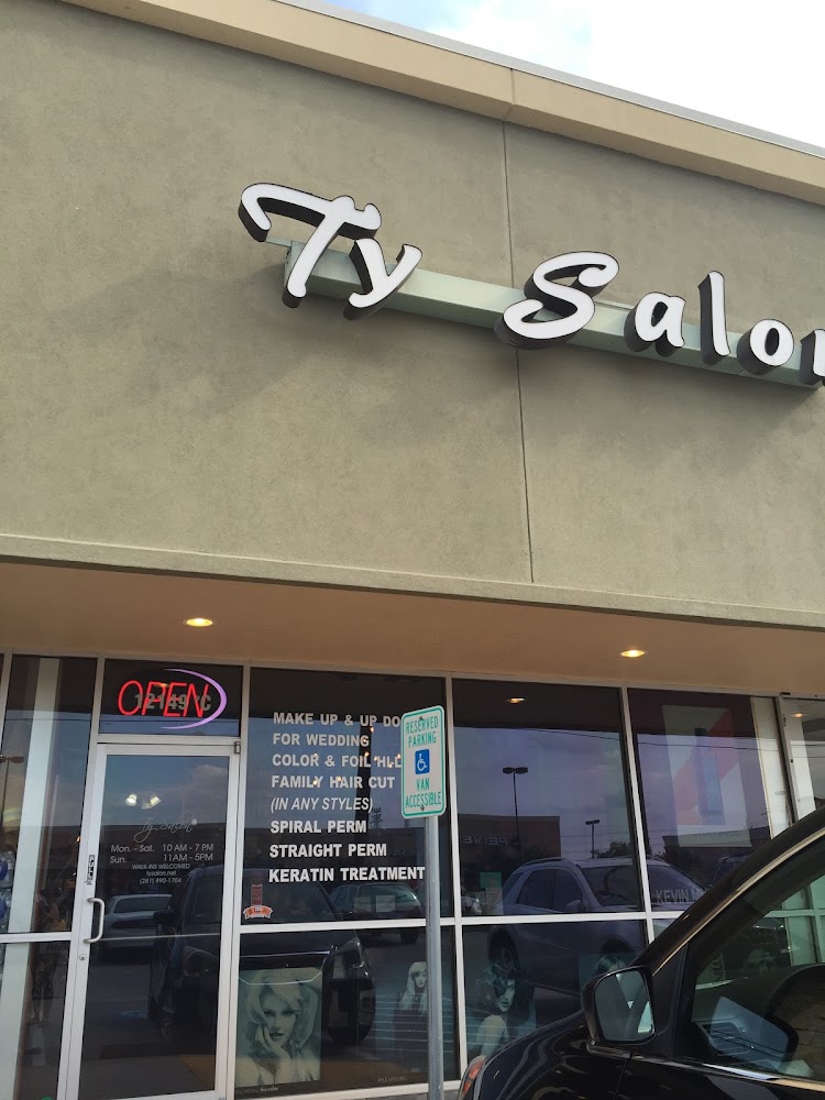 Ty Salon view 5