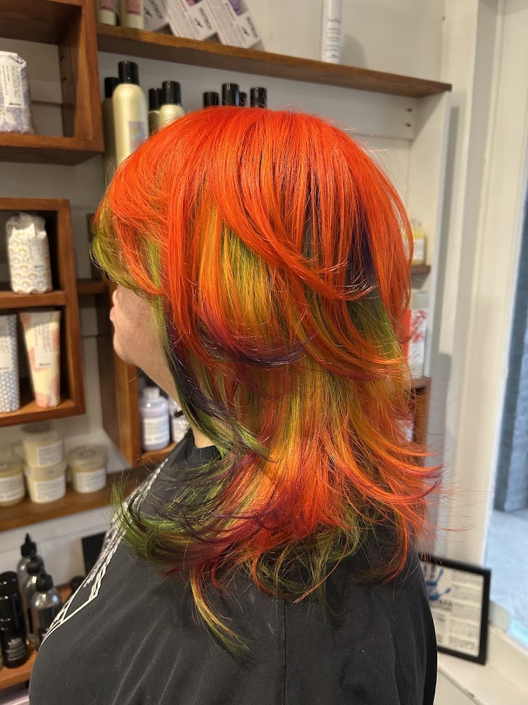 Bleach Salon primary photo
