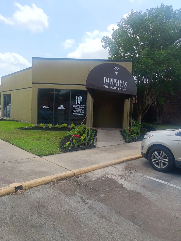 Dan Phyls Salon primary photo