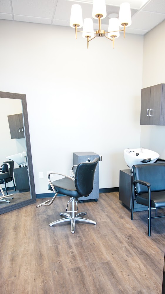 Salons by JC Webster - Luxury hair, beauty, wellness & salon suites in Webster, TX view 4
