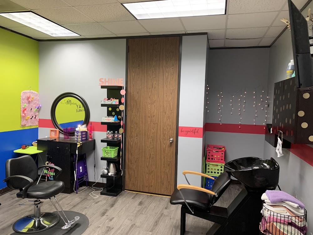Ken's Kutting Shoppe Professional Salon Suites primary photo