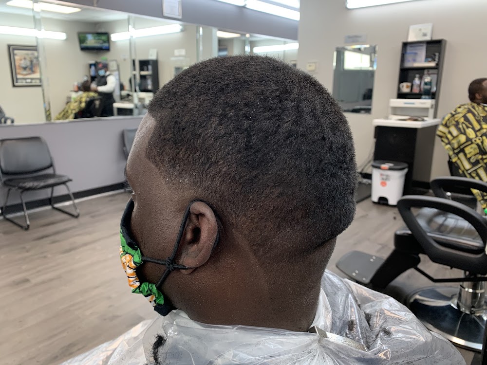 Ken's Kutting Shoppe Professional Salon Suites view 3