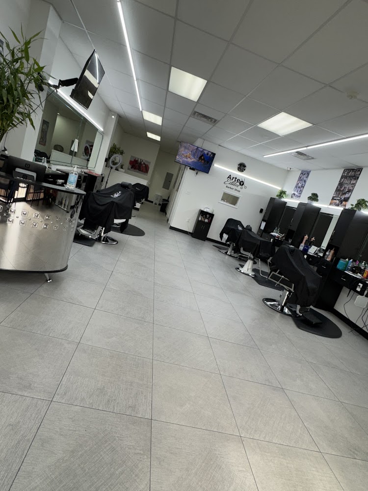 Arte y Estilos Barber Shop Beauty Salon view 3