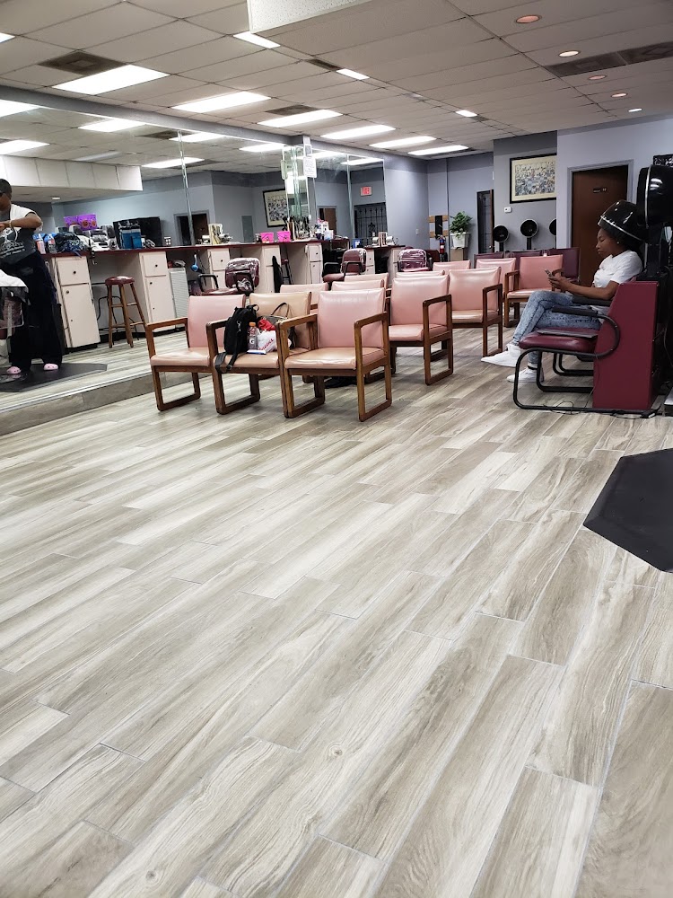Unique Headquarters Hair Salon view 2