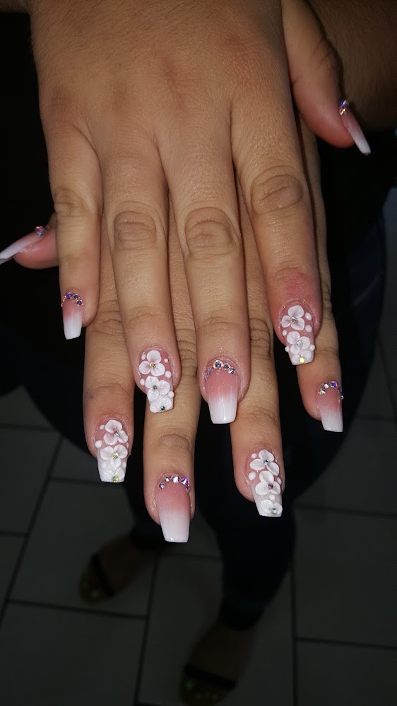 VD Vegas Beauty Salon view 2