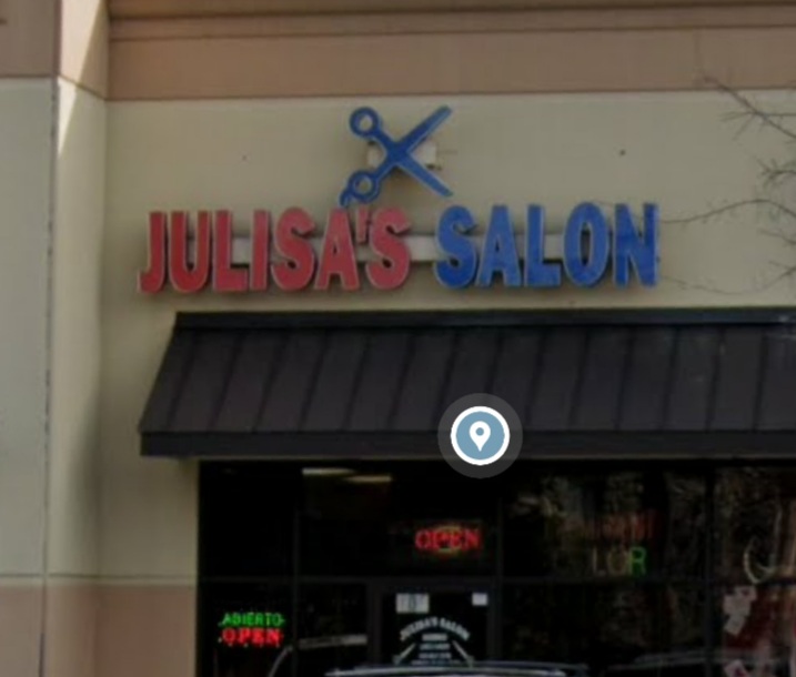 Divino’s Hair Salon view 2