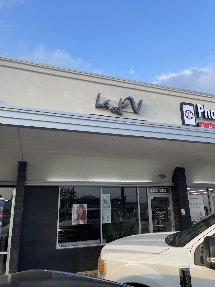 Brazillian Salon Lux view 4