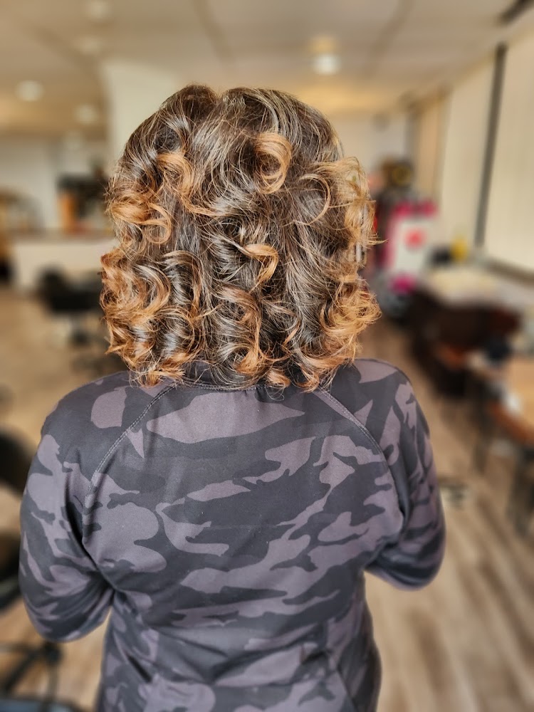 The Beauty Bar primary photo