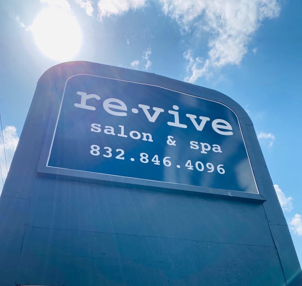 Revive Salon and Spa in Oak Forest primary photo