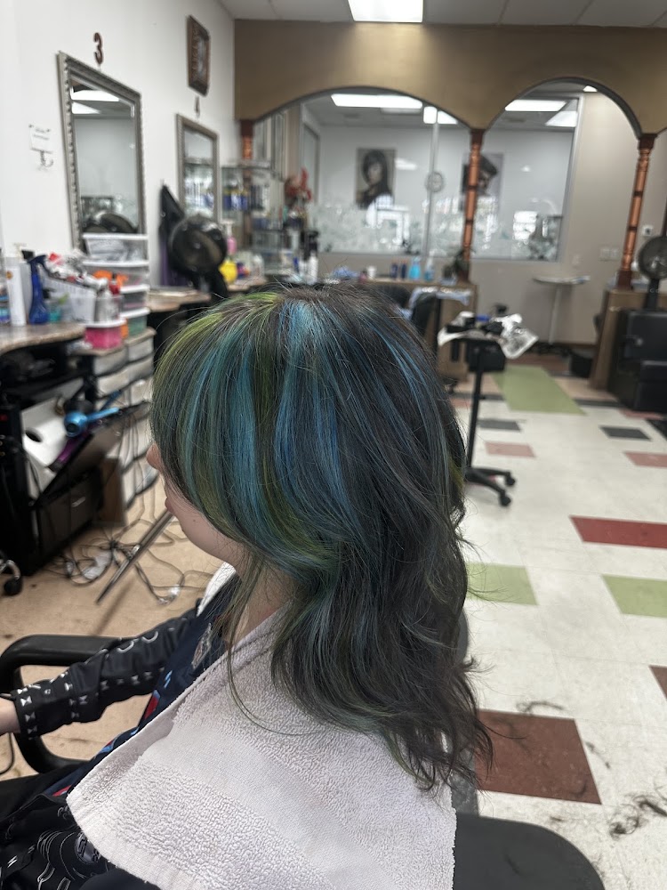 V Salon Spa view 2