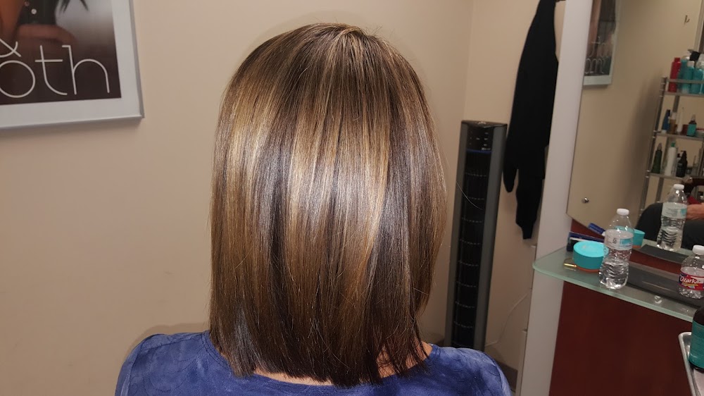 Saul Hair Studio view 2