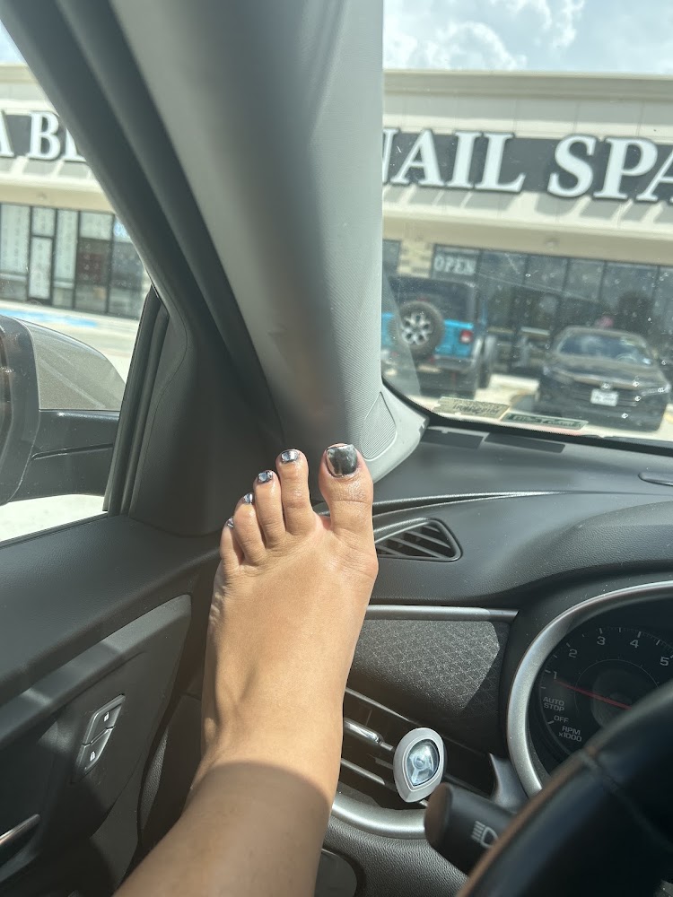 La Belle Vie Nail Spa view 3