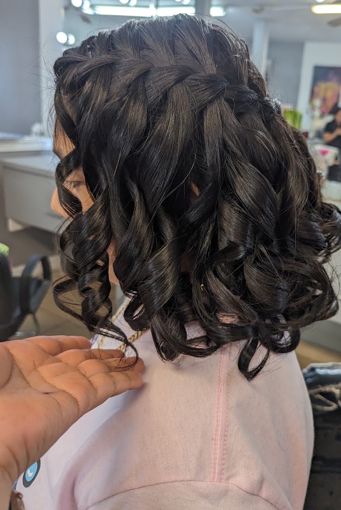 Lorena's Beauty Salon primary photo