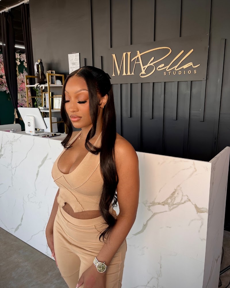 Mia bella studios primary photo