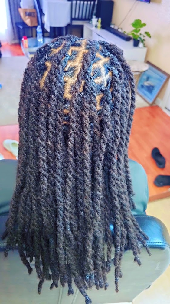 BRAIDS N DREADLOCKS LLC view 3