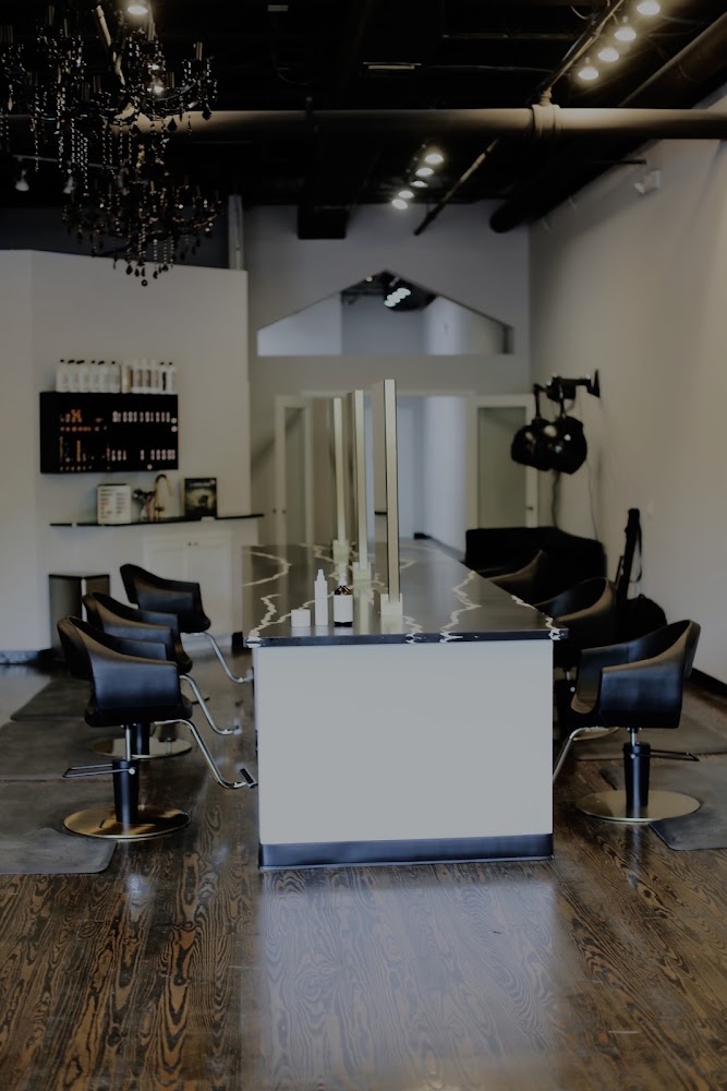 Salon Rose view 3
