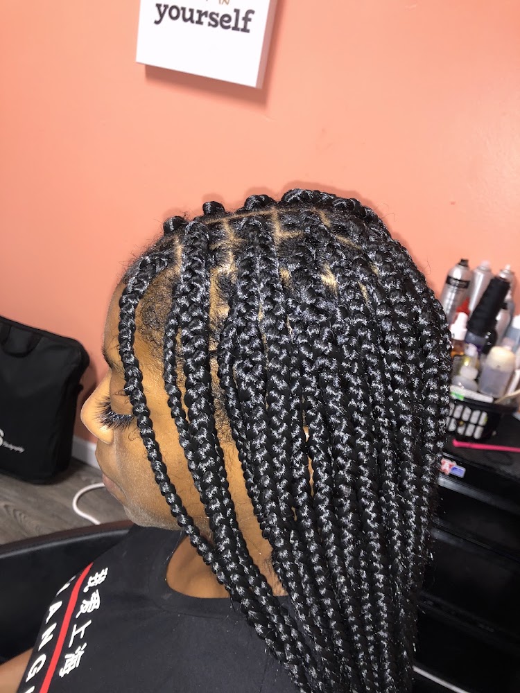 Salon Rose view 5