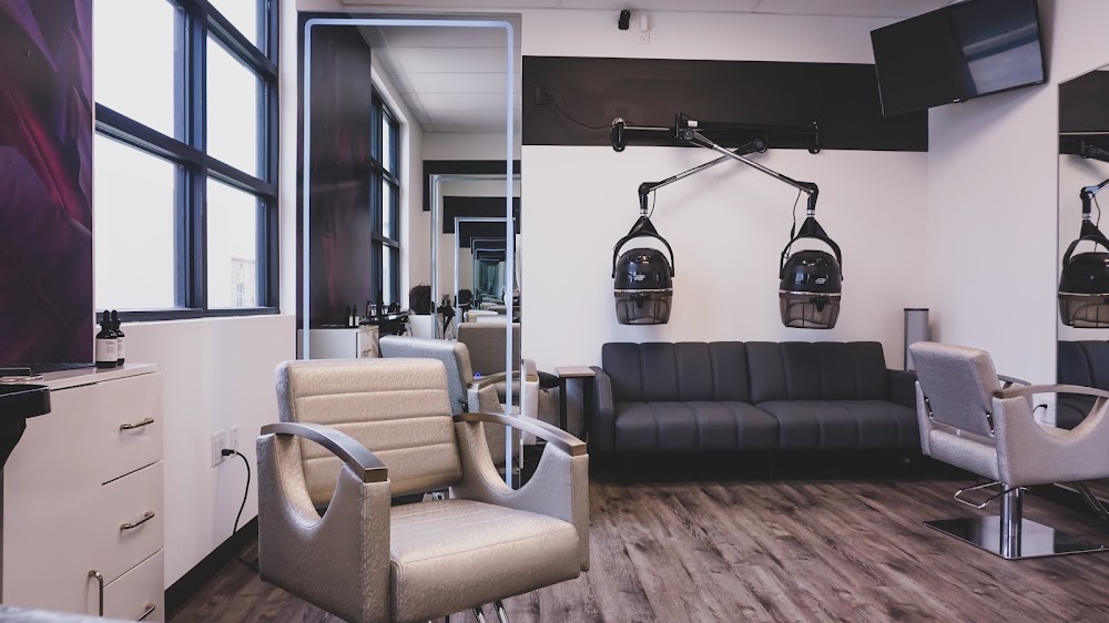 Khroma Hair Studio primary photo