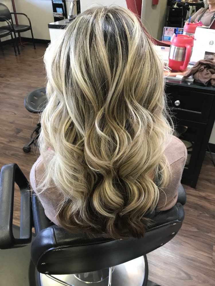 Pyramid Hair Studio view 5