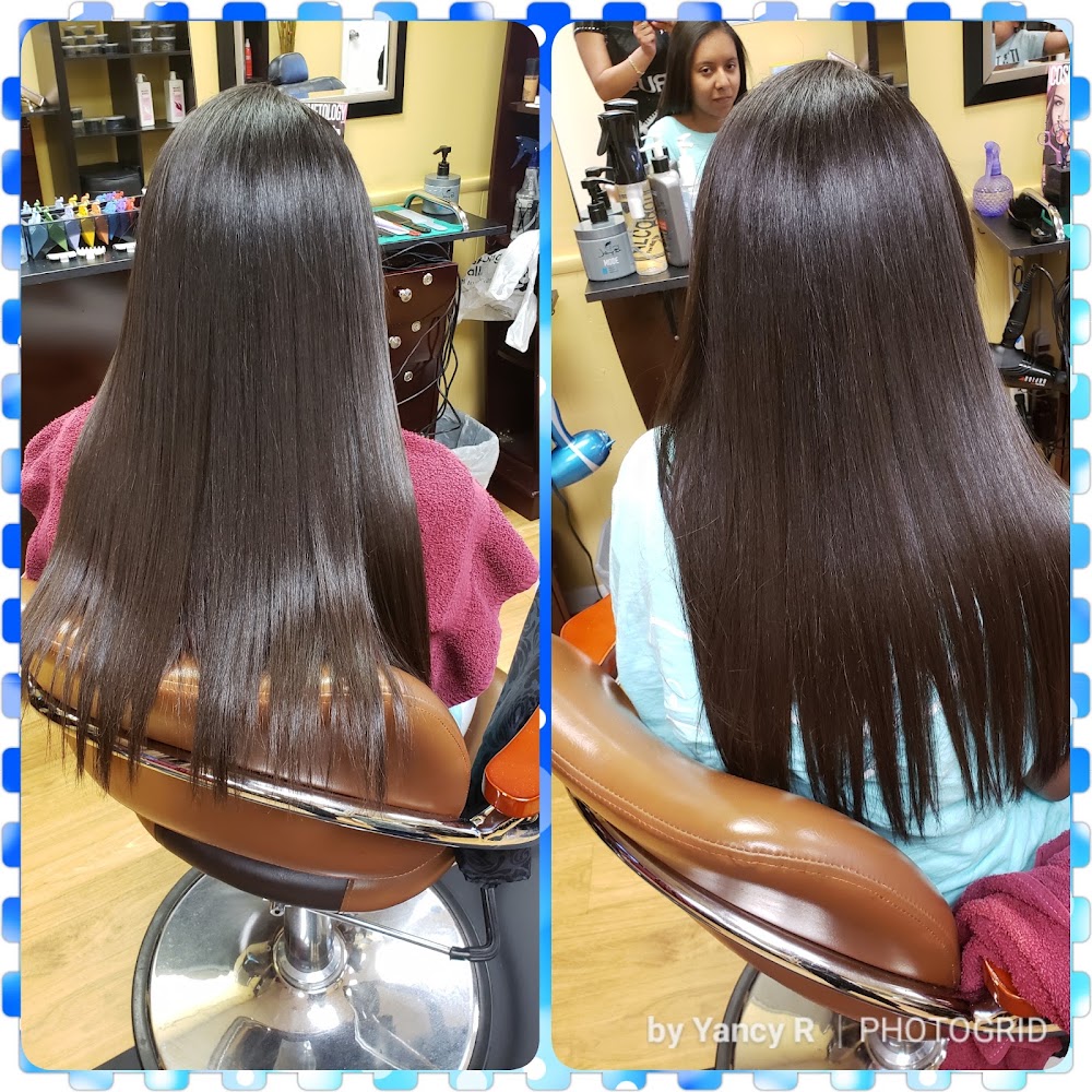 Latinas hair salon view 3