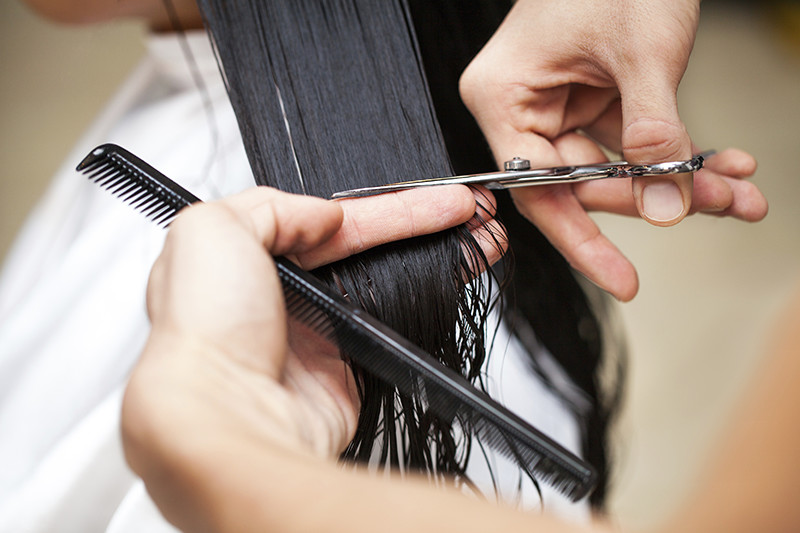 Latinas hair salon view 5