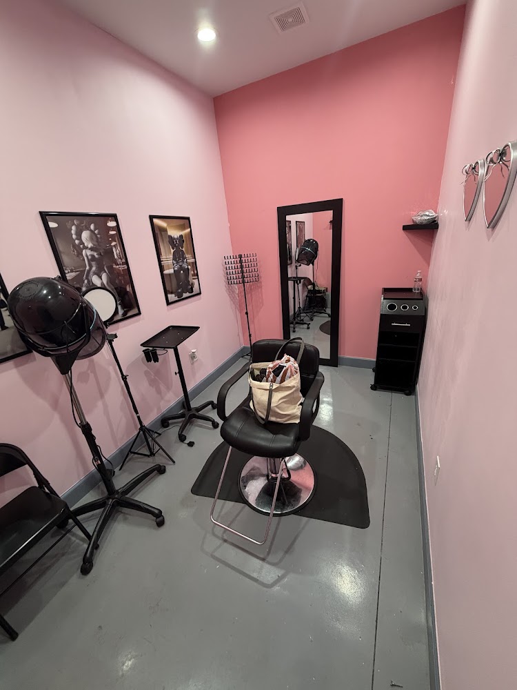 Global Spa & Salon Suites primary photo